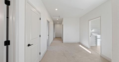 580 S Sand Crane Circle, Sparks, NV 89436 Photo