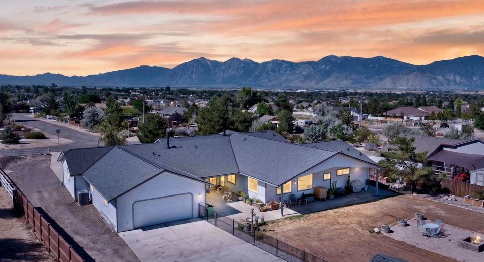 1618 Stephanie Way, Minden, NV 89423 Photo