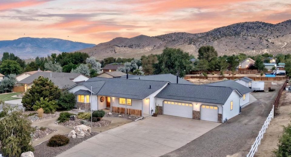 1618 Stephanie Way, Minden, NV 89423 Photo