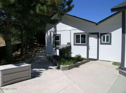 893 Vista Park Drive, Carson City, NV 89705 Photo