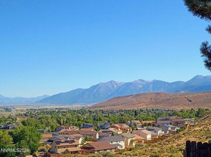 893 Vista Park Drive, Carson City, NV 89705 Photo