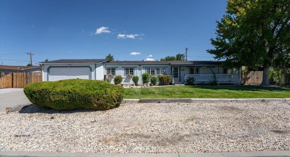 17235 Waxwing Street, Reno, NV 89508 Photo