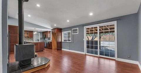 17235 Waxwing Street, Reno, NV 89508 Photo