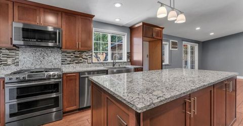 17235 Waxwing Street, Reno, NV 89508 Photo
