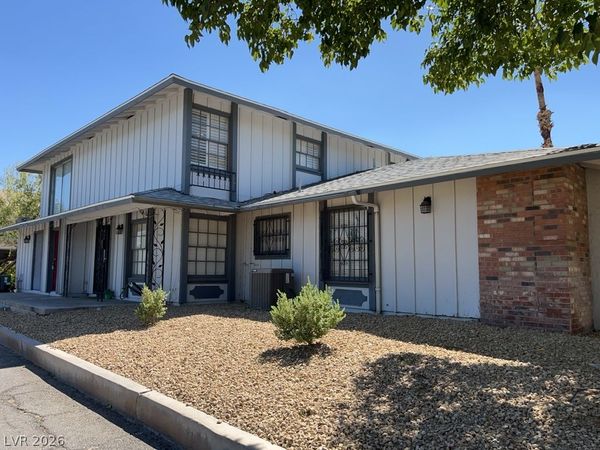 1377 Lorilyn Avenue , Unit 4, Las Vegas, NV 89119