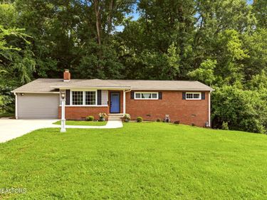 360 East Drive, Oak Ridge, TN 37830