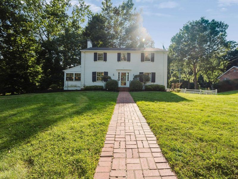 1215 N High Street , Lancaster, OH 43130 Photo 4