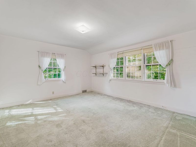 1215 N High Street , Lancaster, OH 43130 Photo 50