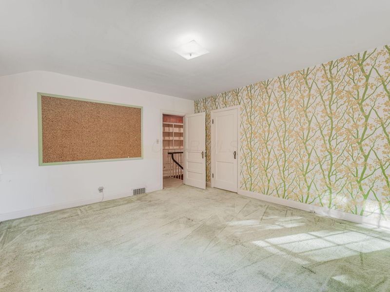 1215 N High Street , Lancaster, OH 43130 Photo 51