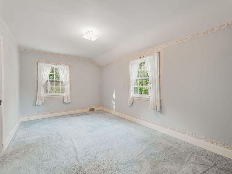 1215 N High Street , Lancaster, OH 43130 Photo 57