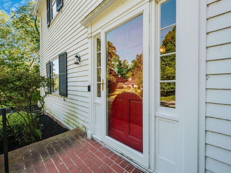 1215 N High Street , Lancaster, OH 43130 Photo 6