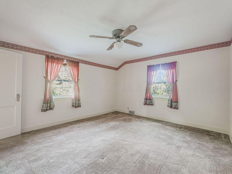 1215 N High Street , Lancaster, OH 43130 Photo 60