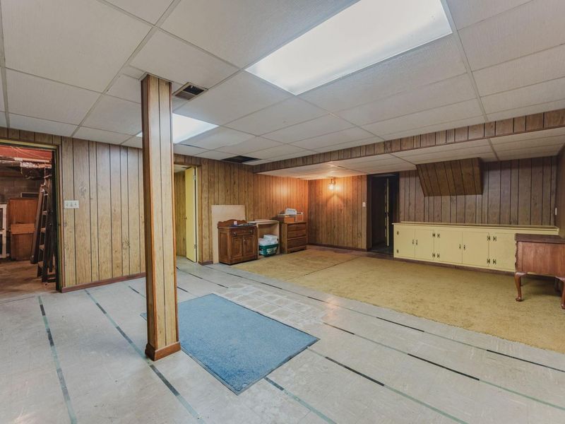 1215 N High Street , Lancaster, OH 43130 Photo 71