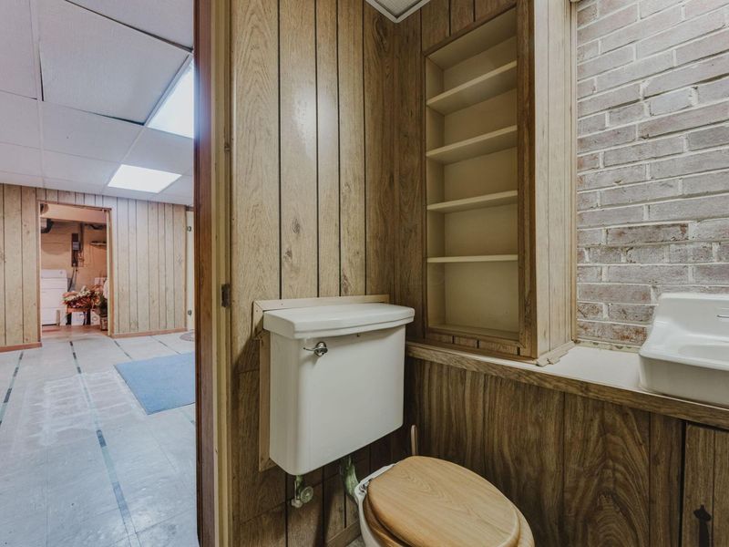1215 N High Street , Lancaster, OH 43130 Photo 74