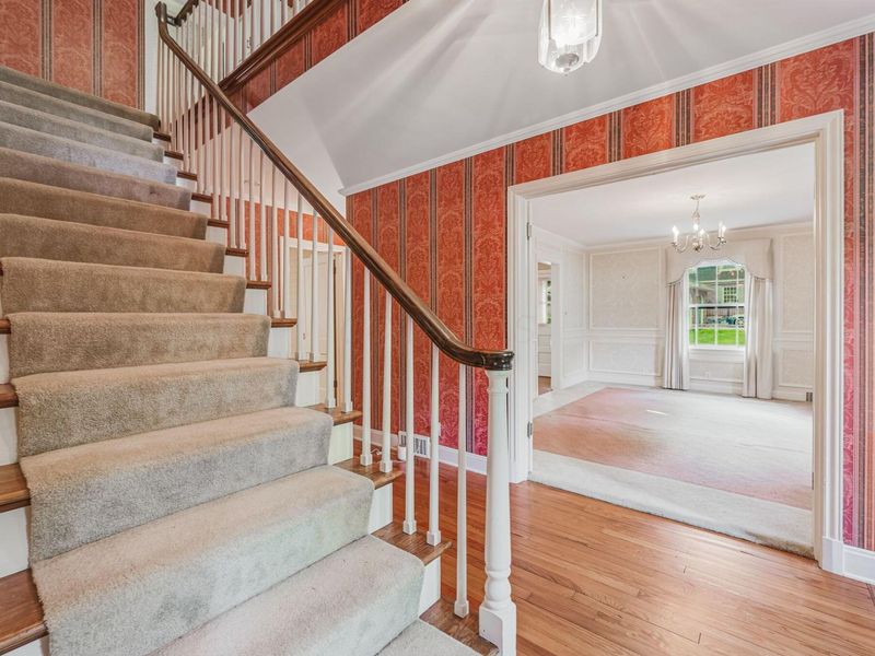 1215 N High Street , Lancaster, OH 43130 Photo 9