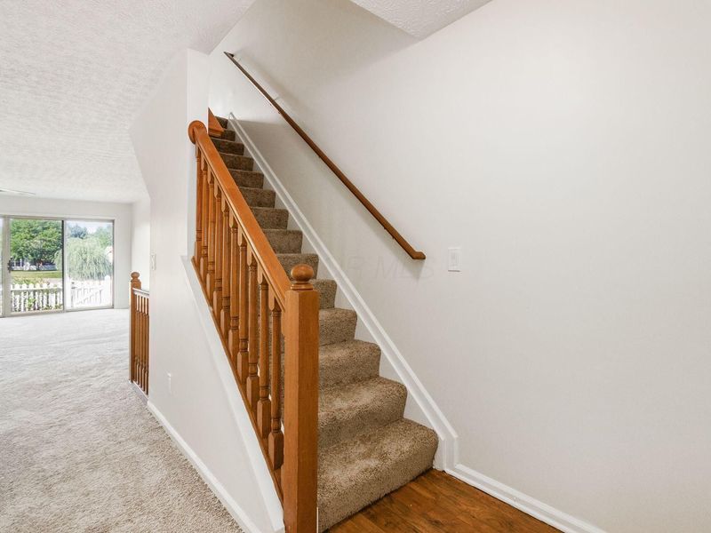 3656 Lakestone Circle, Hilliard, OH 43026 Photo 3