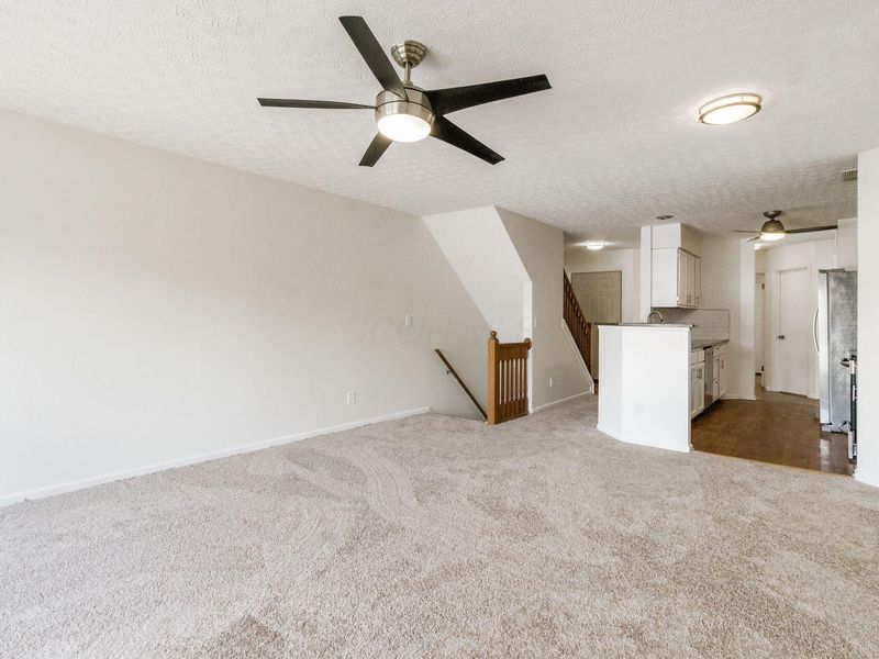 3656 Lakestone Circle, Hilliard, OH 43026 Photo 6