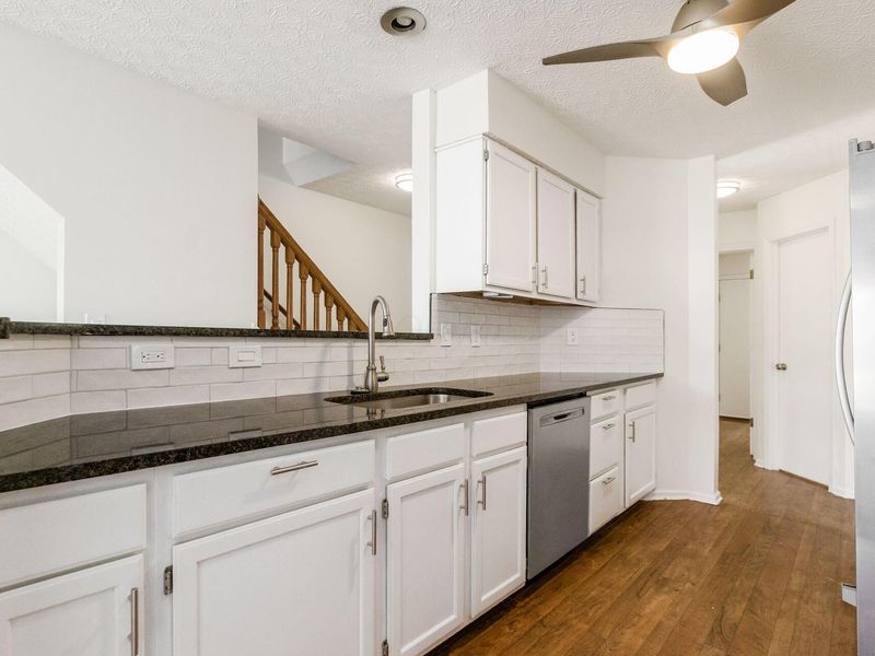 3656 Lakestone Circle, Hilliard, OH 43026 Photo 7