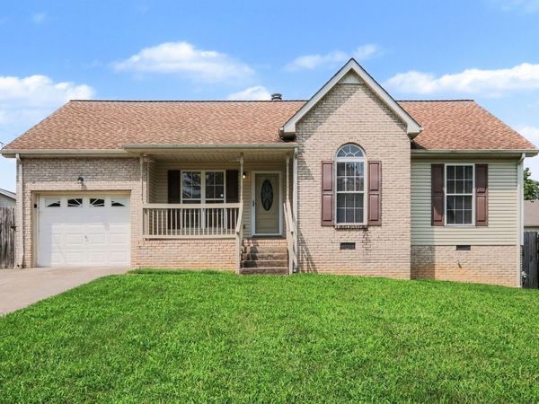 604 Ellis Ct , Old Hickory, TN 37138