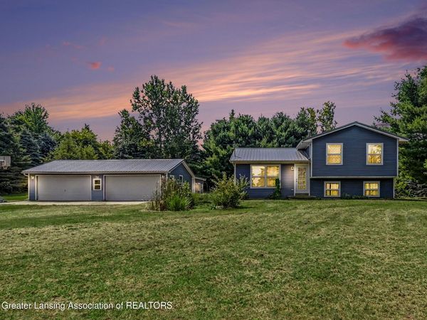 11512 Brown Road, Springport, MI 49284