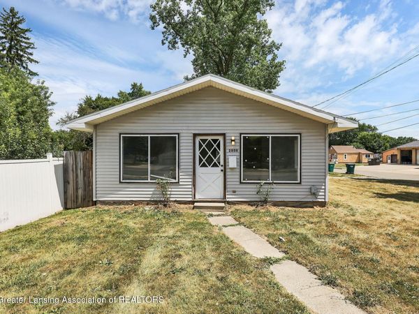 2808 Turner Street, Lansing, MI 48906