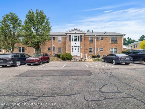 3333 Moores River Drive, Lansing, MI 48911