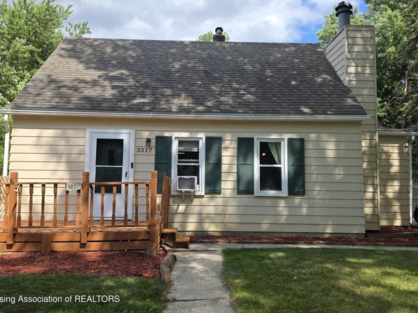 3317 S Catherine Street, Lansing, MI 48911