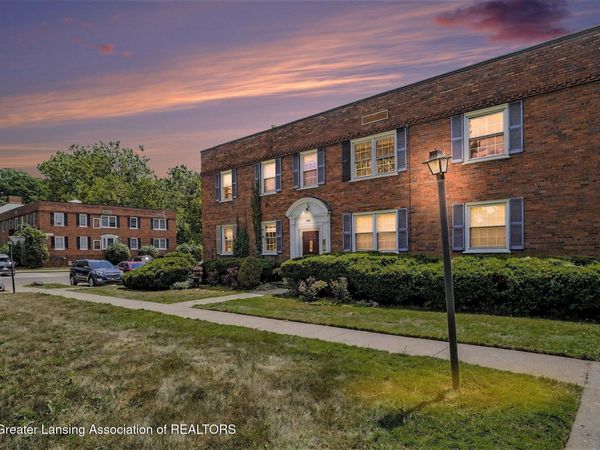 605 Glenmoor Road, East Lansing, MI 48823