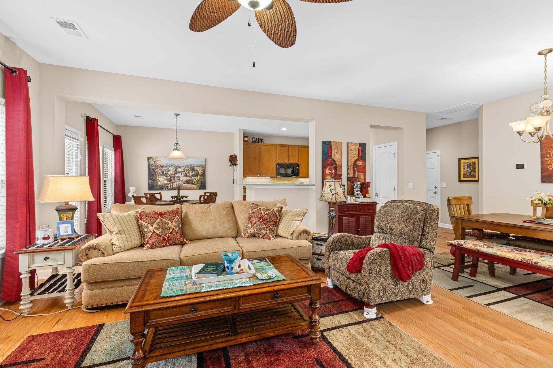 252 Longford Drive Photo 10