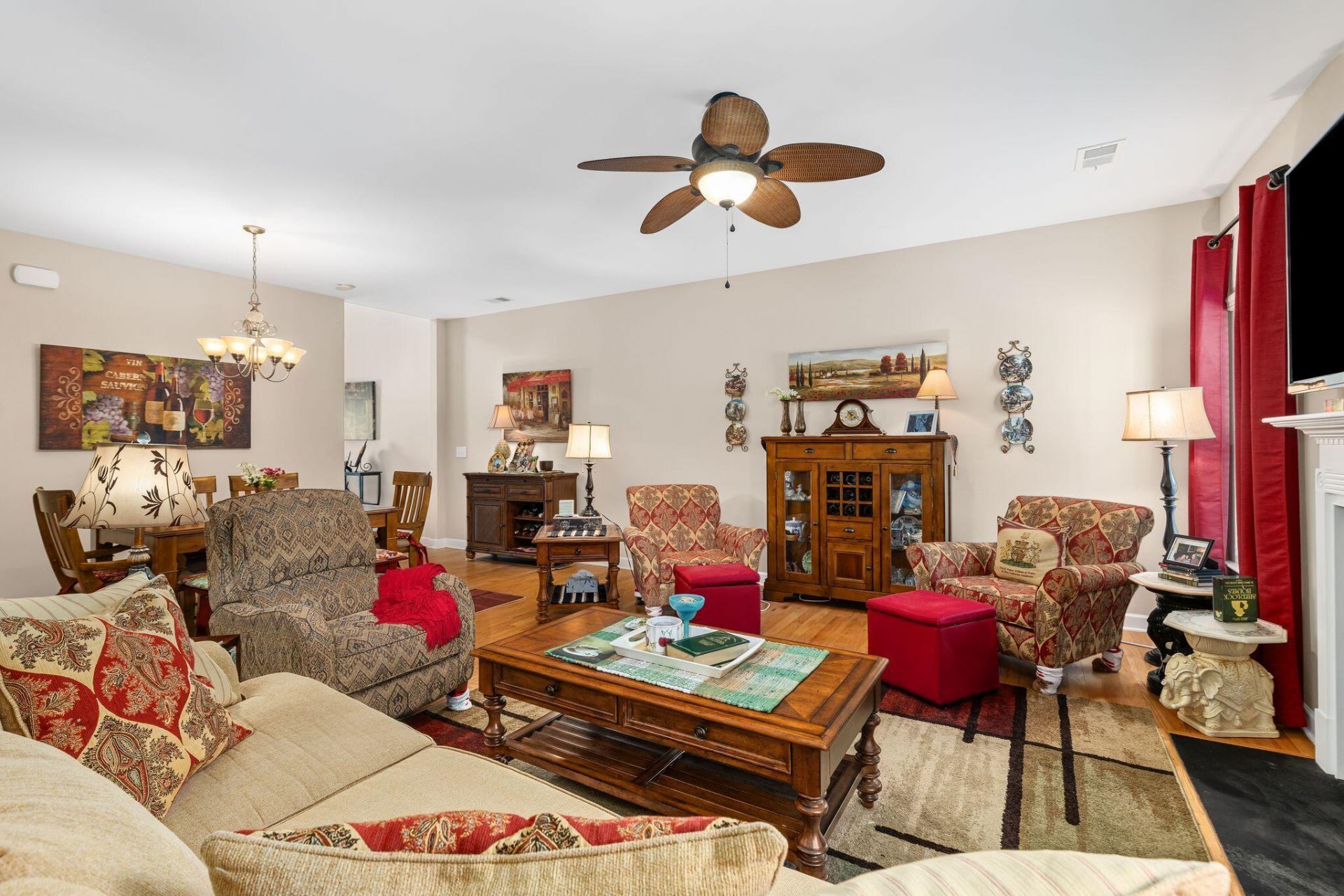 252 Longford Drive Photo 11