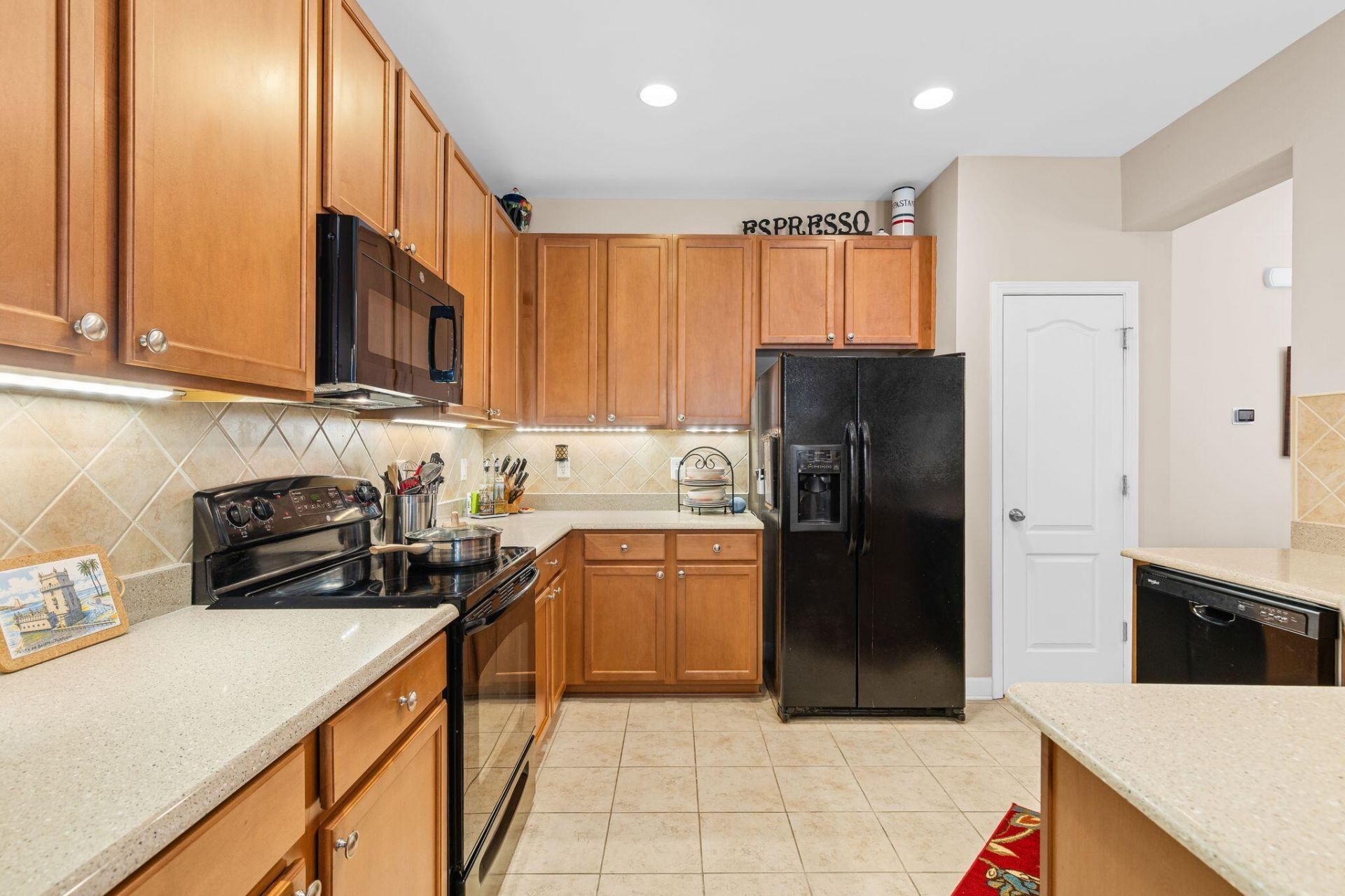 252 Longford Drive Photo 14