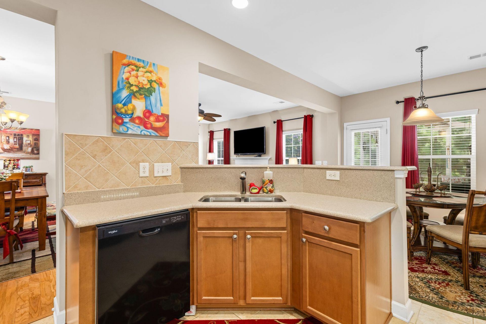 252 Longford Drive Photo 15