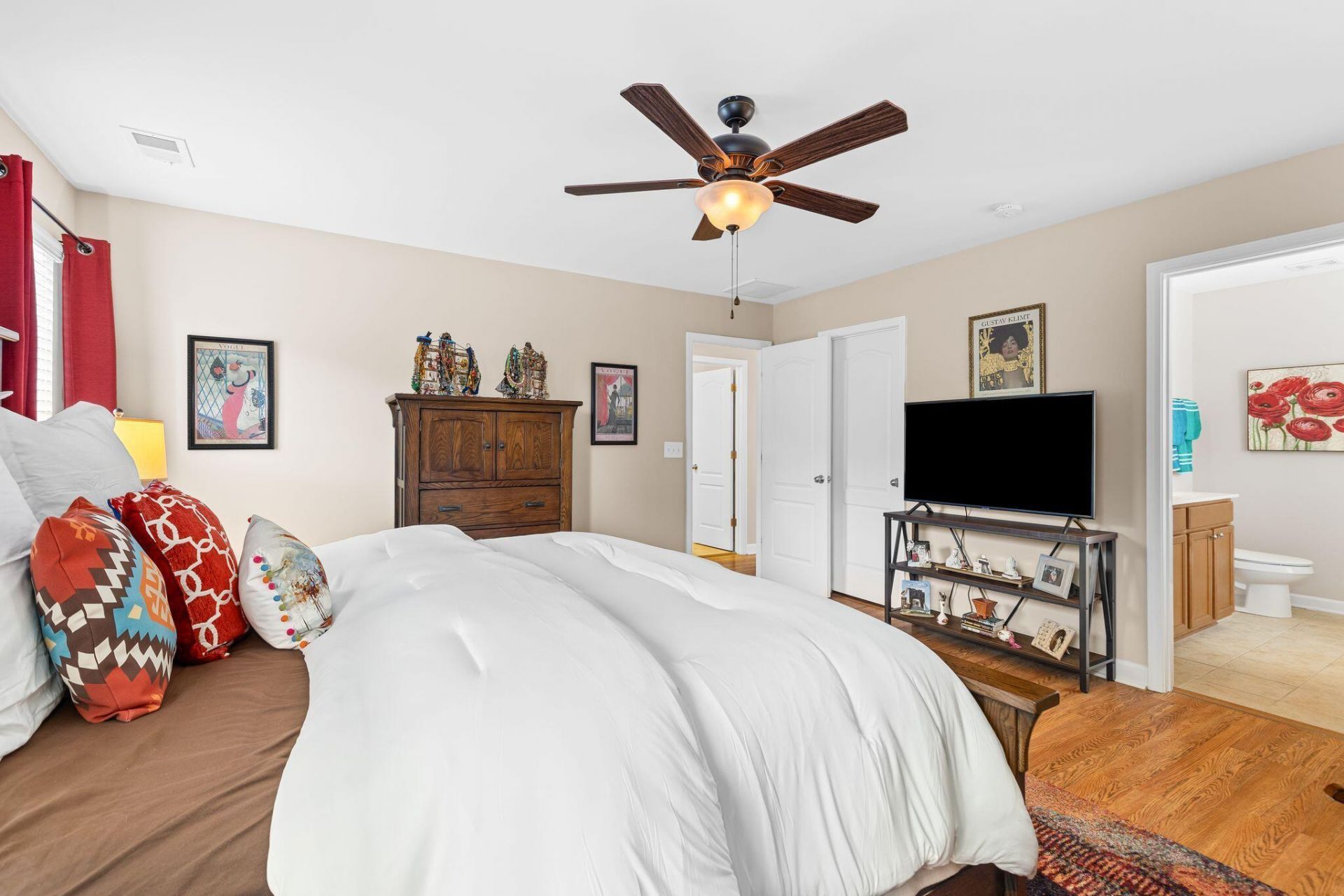 252 Longford Drive Photo 19