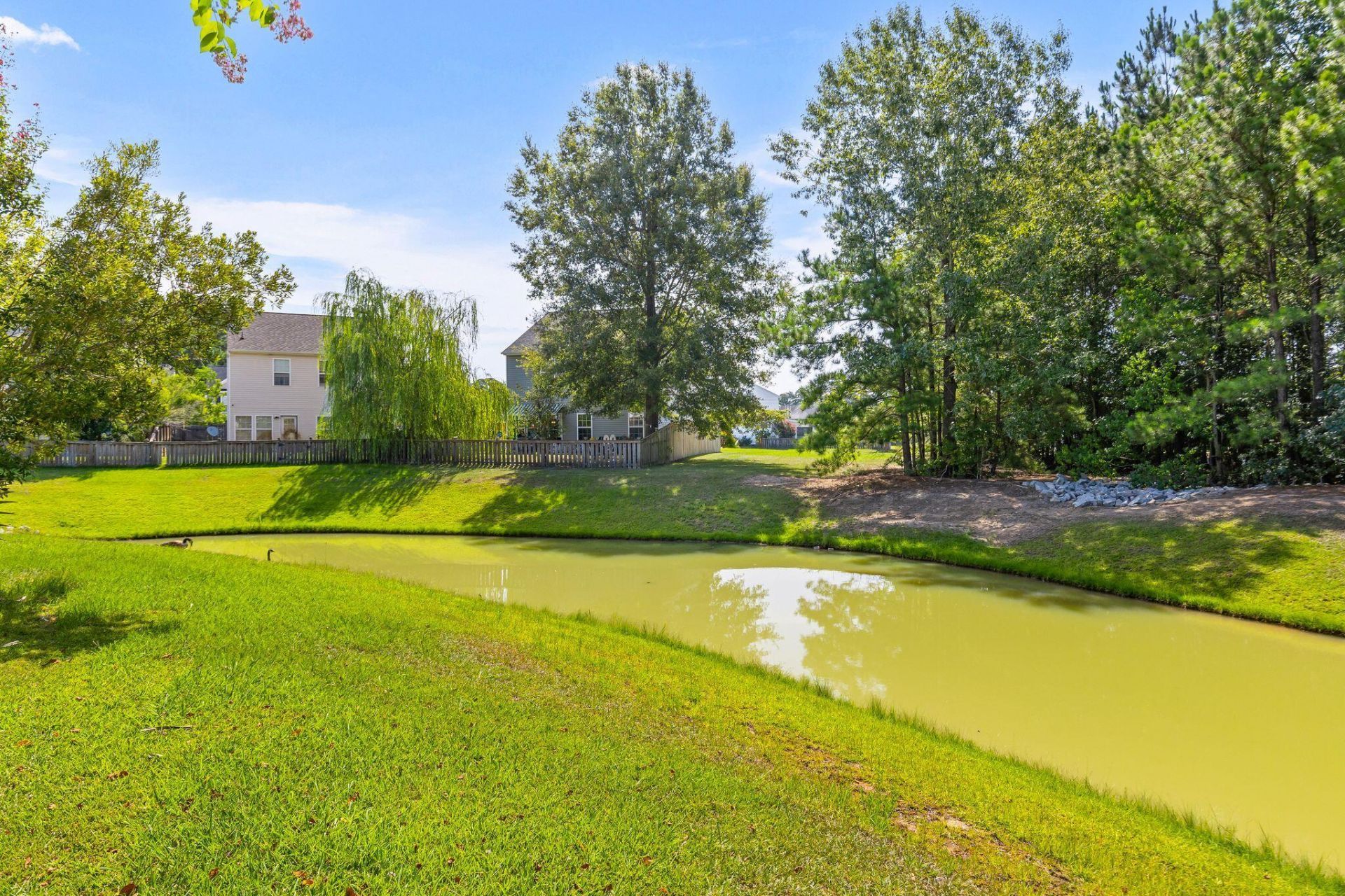 252 Longford Drive Photo 41