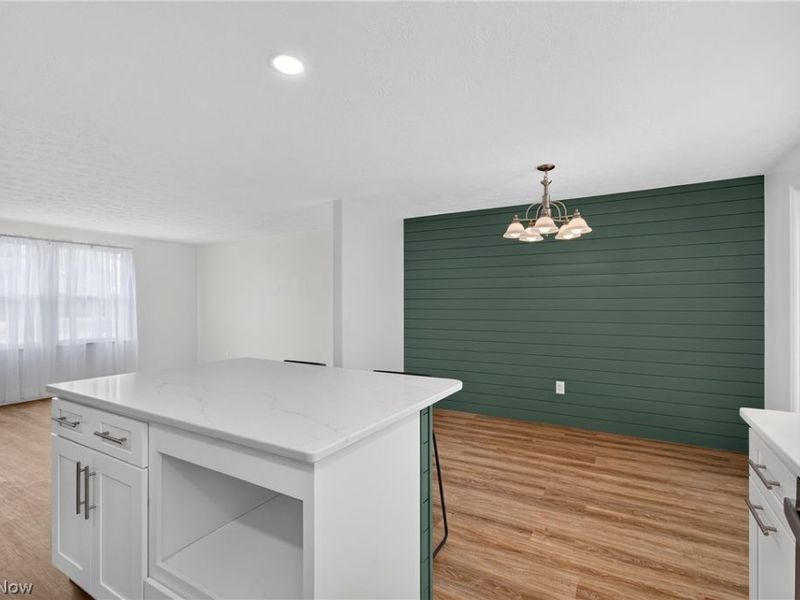 5009 Piccadilly Street SW, Canton, OH 44706 Photo 10