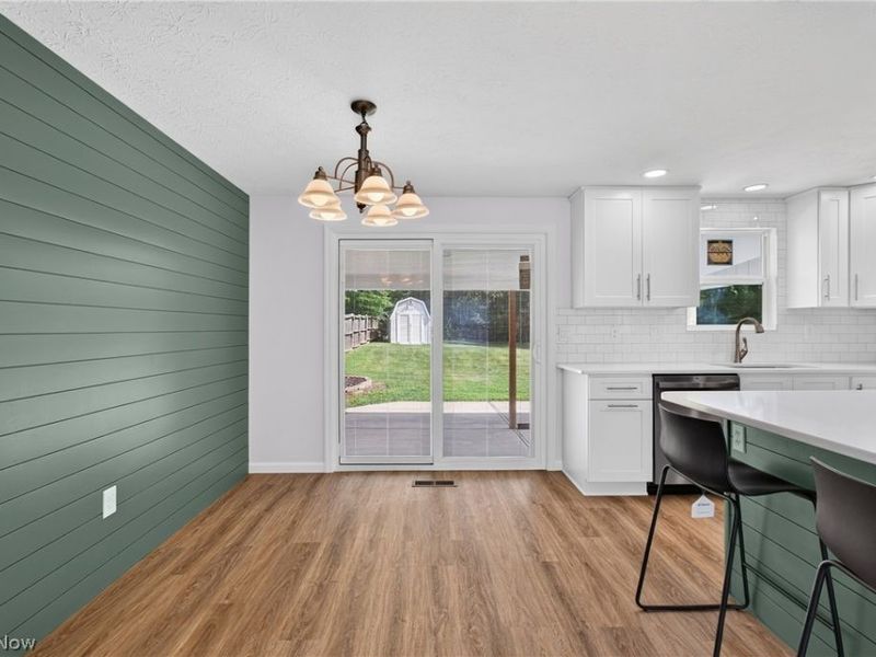 5009 Piccadilly Street SW, Canton, OH 44706 Photo 11