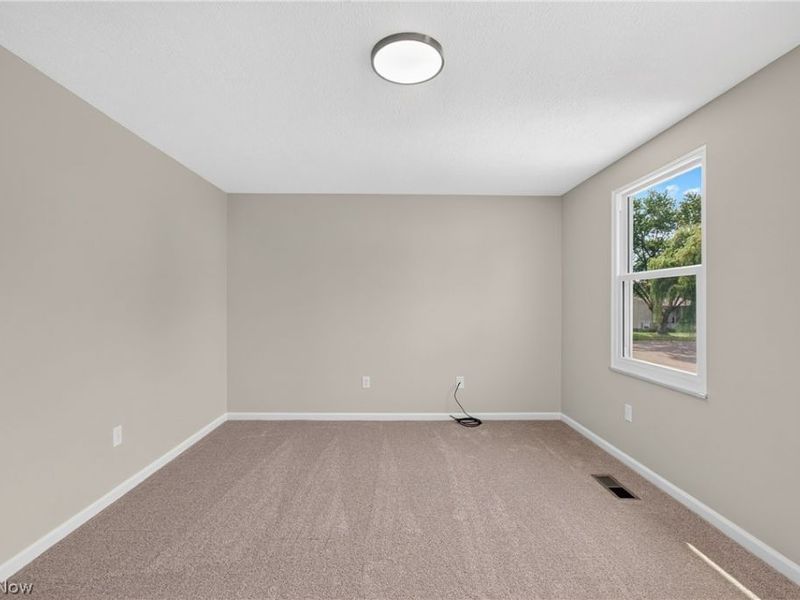 5009 Piccadilly Street SW, Canton, OH 44706 Photo 13