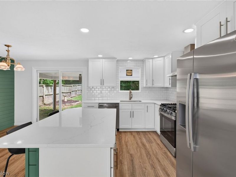 5009 Piccadilly Street SW, Canton, OH 44706 Photo 4