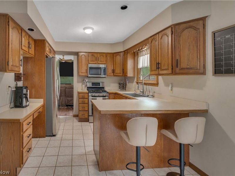 8241 Akron Canfield Road, Canfield, OH 44406 Photo 13