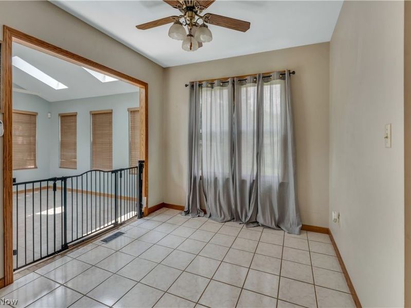 8241 Akron Canfield Road, Canfield, OH 44406 Photo 18