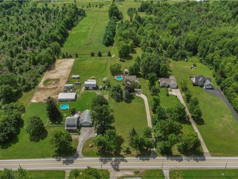 8241 Akron Canfield Road, Canfield, OH 44406 Photo 35