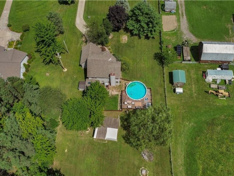 8241 Akron Canfield Road, Canfield, OH 44406 Photo 37