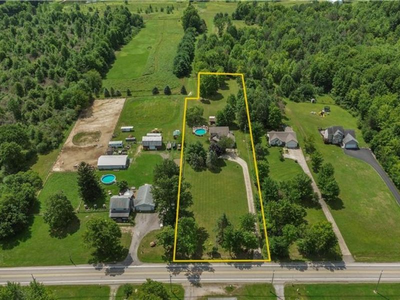 8241 Akron Canfield Road, Canfield, OH 44406 Photo 44