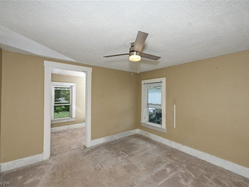 210 Pittsburgh Street, Columbiana, OH 44408 Photo 9