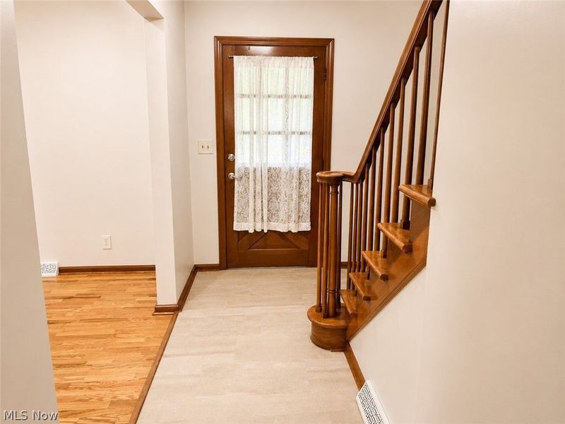707 Oakridge Drive, Boardman, OH 44512 Photo 10