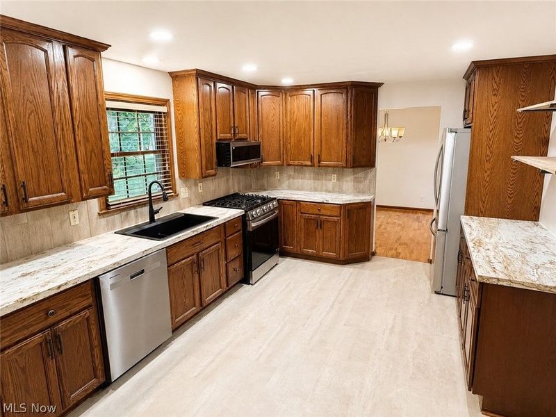 707 Oakridge Drive, Boardman, OH 44512 Photo 15