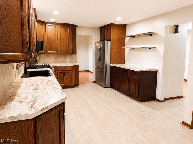 707 Oakridge Drive, Boardman, OH 44512 Photo 16