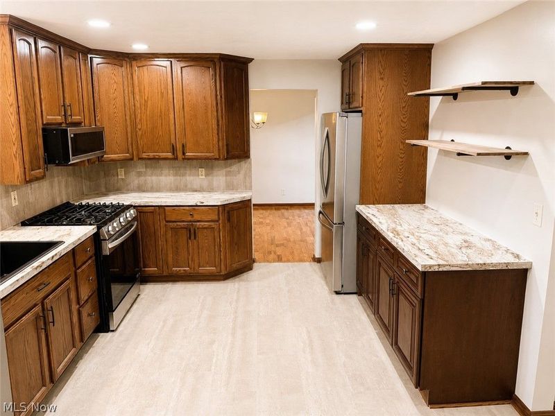 707 Oakridge Drive, Boardman, OH 44512 Photo 20