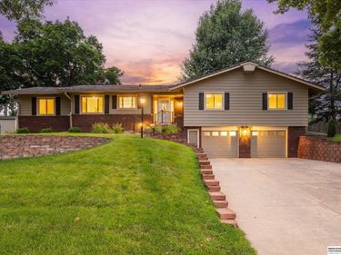 1412 S 126th Street, Omaha, NE 68144