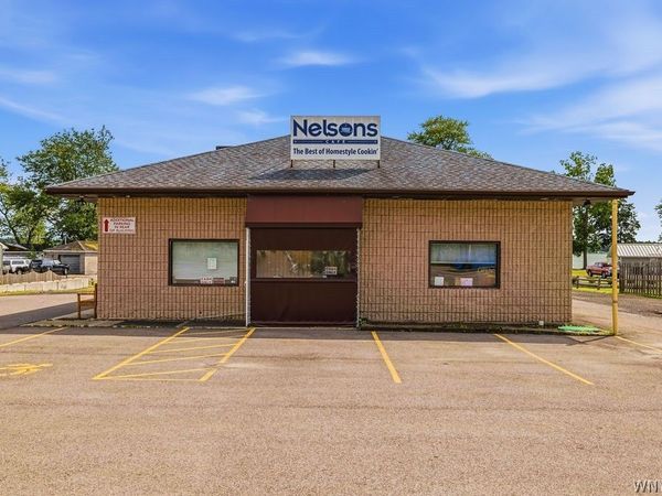 2298 River Road , Niagara Falls, NY 14304